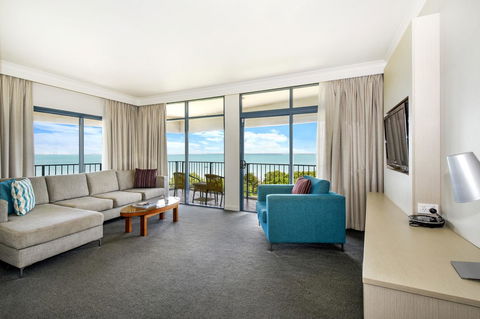 Mantra On The Esplanade - Accommodation Bookings 22