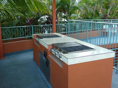 Cullen Bay Resorts - Accommodation Bookings 17