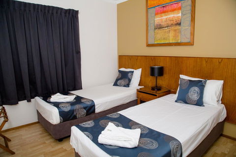 Cullen Bay Resorts - Accommodation Bookings 8