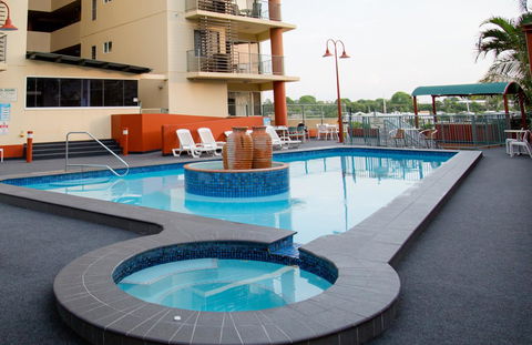 Cullen Bay Resorts - Accommodation Bookings 3
