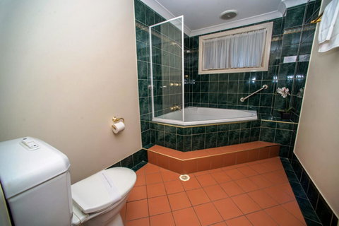 Beaches Serviced Apartments - Accommodation Bookings 33