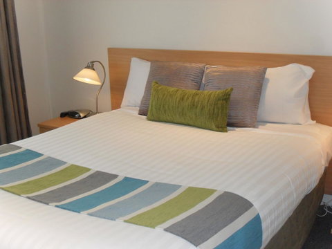 Beaches Serviced Apartments - Accommodation Bookings 8
