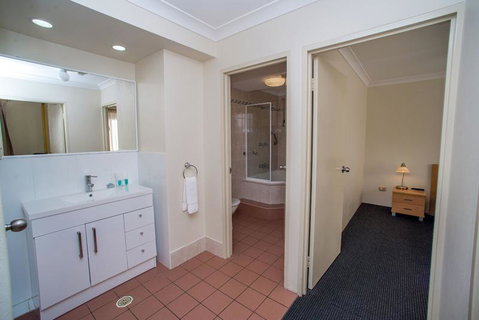 Beaches Serviced Apartments - Accommodation Bookings 18