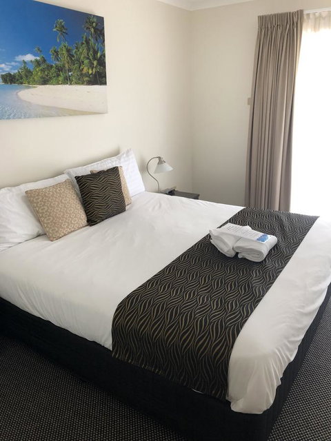 Beaches Serviced Apartments - Accommodation Bookings 6
