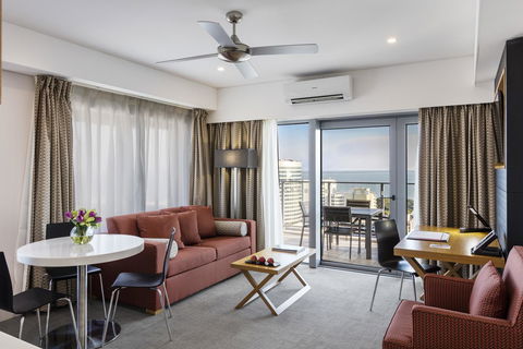 Oaks Darwin Elan Hotel - Accommodation Bookings 16