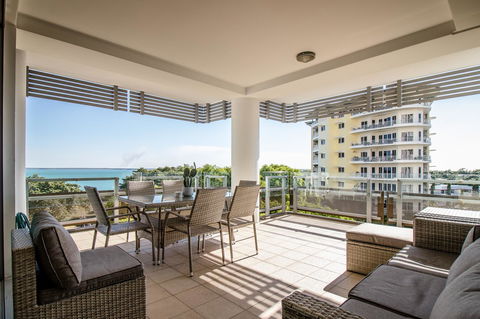 ZEN BY THE WATER - Esplanade Darwin Retreat - Accommodation Bookings 3