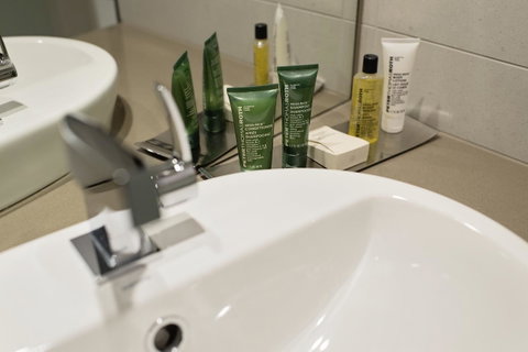 Hilton Darwin - Accommodation Bookings 16