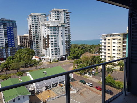 Darwin-Ocean Views, Tropical Getaway, Pool & Aircon - Accommodation Bookings 20