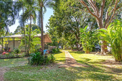 Oasis Tourist Park - Accommodation Bookings 23