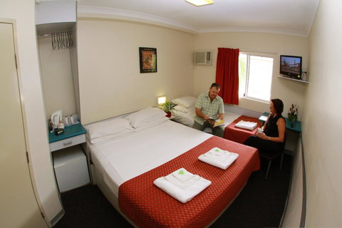 Value Inn - Accommodation Bookings 8