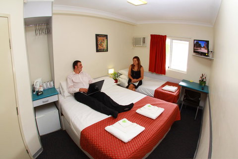Value Inn - Accommodation Bookings 12
