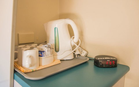 Value Inn - Accommodation Bookings 3