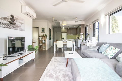 ZEN QUEST - The NOMADS PAD Near Nightcliff Markets & Sunset Foreshore - Accommodation Bookings 1