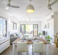 ZEN QUARTERS - The NOMADS PAD Near Nightcliff Markets  Sunset Foreshore