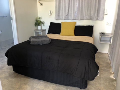 Mataranka Roadhouse - Accommodation Bookings 6