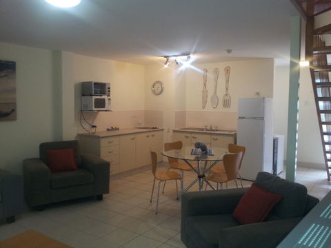 Nelson Bay Breeze - Accommodation Bookings 33