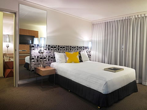 QT Canberra - Accommodation Bookings 8