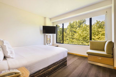 Crowne Plaza Canberra, An IHG Hotel - Accommodation Bookings 30