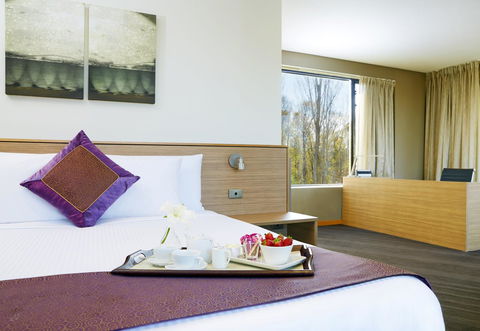 Crowne Plaza Canberra, An IHG Hotel - Accommodation Bookings 44