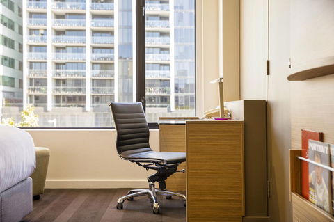 Crowne Plaza Canberra, An IHG Hotel - Accommodation Bookings 40