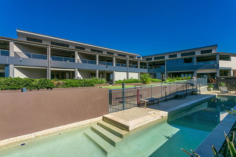 Lennox Holiday Apartments - Accommodation Bookings 8