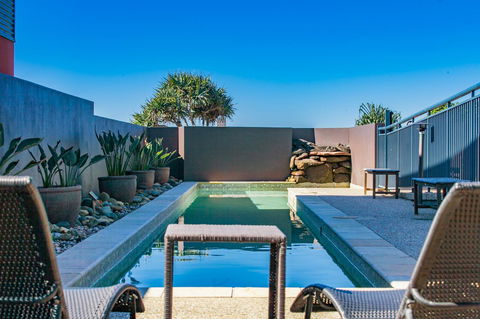 Lennox Holiday Apartments - Accommodation Bookings 3
