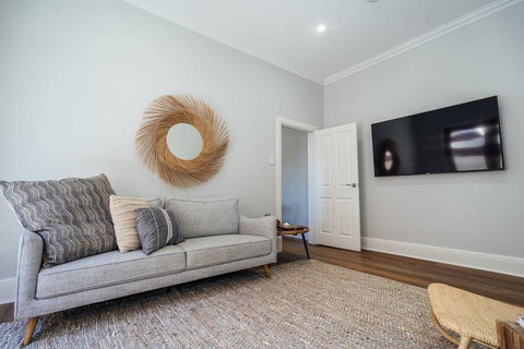 Bondi On Moseley - Wifi - Nespresso - Close To Beach - Accommodation Bookings 2