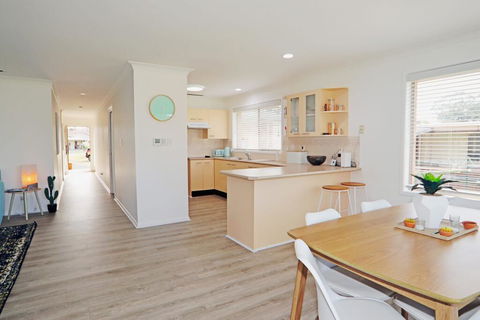 Boomerang - Accommodation Bookings 2