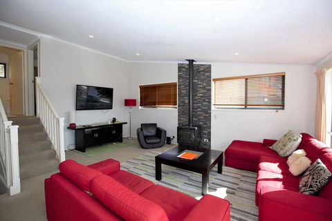 Boronia 2/30 Nettin Circuit - Accommodation Bookings 1
