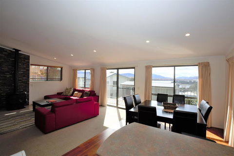 Boronia 2/30 Nettin Circuit - Accommodation Bookings 2