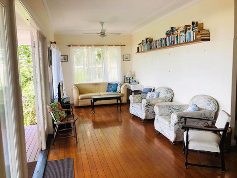 BOSCOBEL COTTAGE - MAGICAL BEACH & RIVER VIEWS - KINGSCLIFF - Accommodation Bookings 2