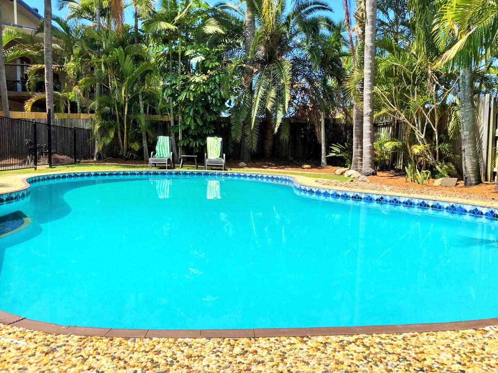 Benowa QLD Accommodation Bookings