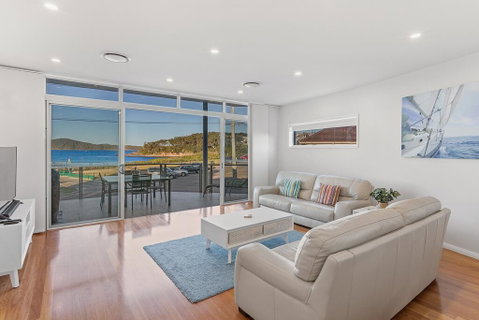Boulder Bay Rd 2/2 - Fingal Bay - Accommodation Bookings 1