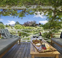 Bourne Cottage - Perfect for all seasons - Accommodation Bookings
