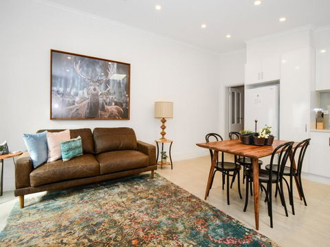 Boutique Stays - Carlton Terrace - Accommodation Bookings 1