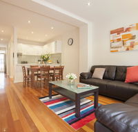 Boutique Stays - Melrose Terrace Townhouse in North Melbourne