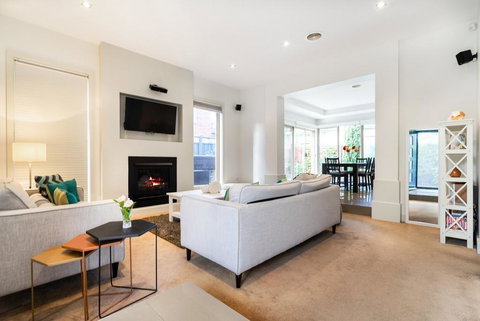 Boutique Stays - Mentone Abode - Accommodation Bookings 1