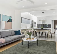 Boutique Stays - Victorian Vogue Richmond House