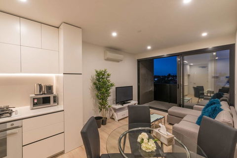 Box Hill Central 1 Bedroom Delight@Elland Avenue - Accommodation Bookings 3