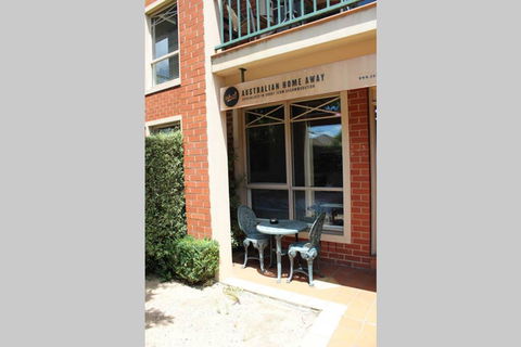 Box Hill Studio 3 At Canterbury Gardens - Accommodation Bookings 3