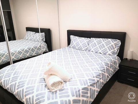 Boxhill 2bedder Apartment Close To Everything - Accommodation Bookings 1