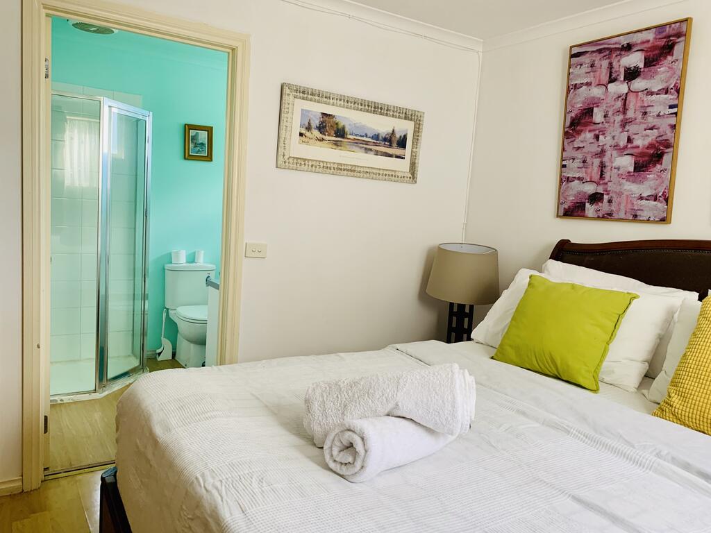 Mooroolbark VIC Accommodation Bookings