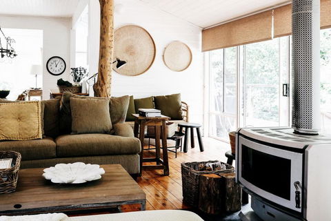 Braebrook - Stunning Farm House! - Accommodation Bookings 0