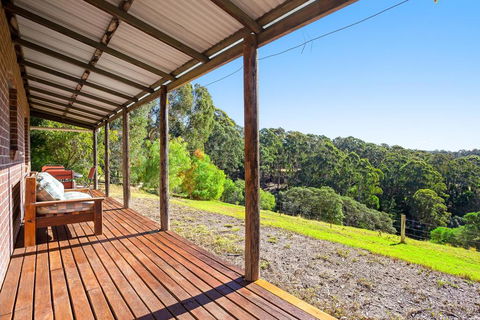 Braeside Cabin Four - Ziera - Accommodation Bookings 1