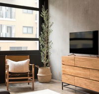 BRAND NEW BOUTIQUE WAREHOUSE 2BR APT KING BEDS KINGSTON in CANBERRA - Accommodation Bookings