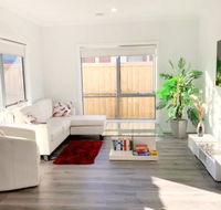 Brand New Home 10 mins to Beach Torquay Geelong Deakin Hospitals - Accommodation Bookings