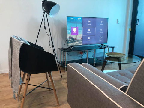 Brand New Stylish & Modern APT In South Brisbane - Accommodation Bookings 2