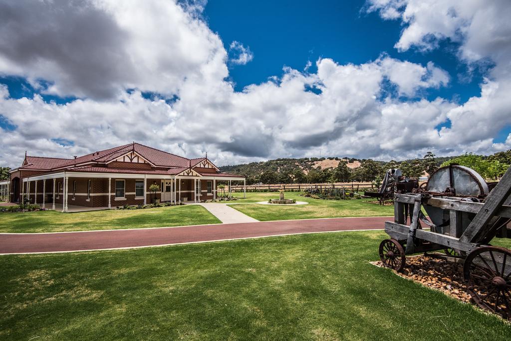  Accommodation Bookings