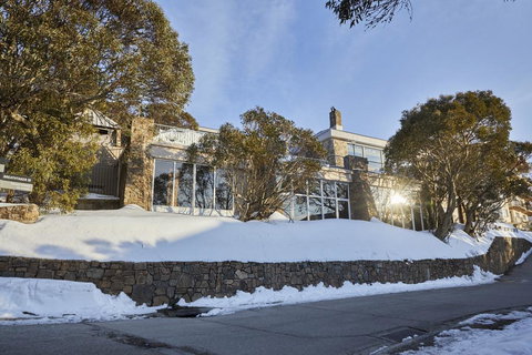 Breathtaker Hotel And Spa - Accommodation Bookings 0