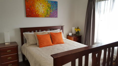 Brightwater Room For Rent On The Sunshine Coast - Accommodation Bookings 3